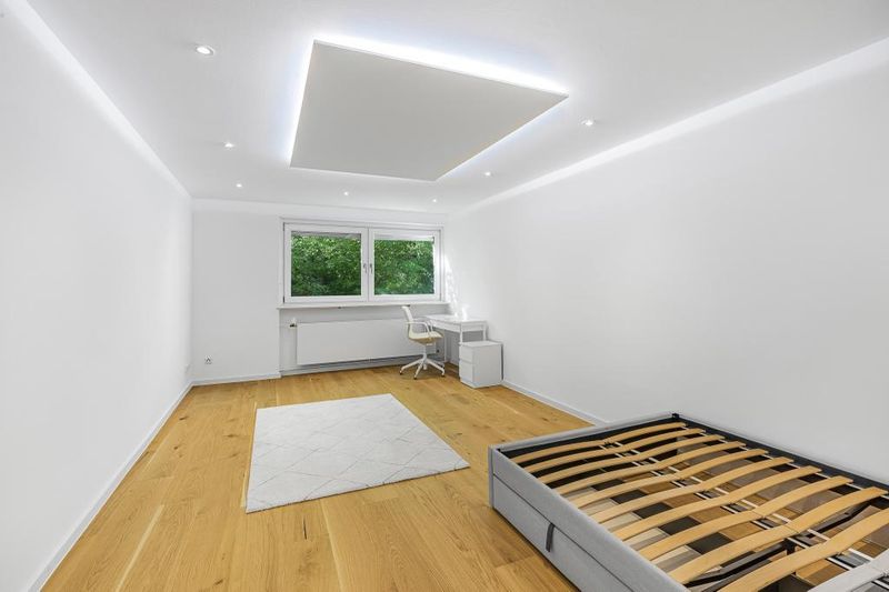 Möbliertes Zimmer in München-Solln! Einziehen und Wohlfühlen!